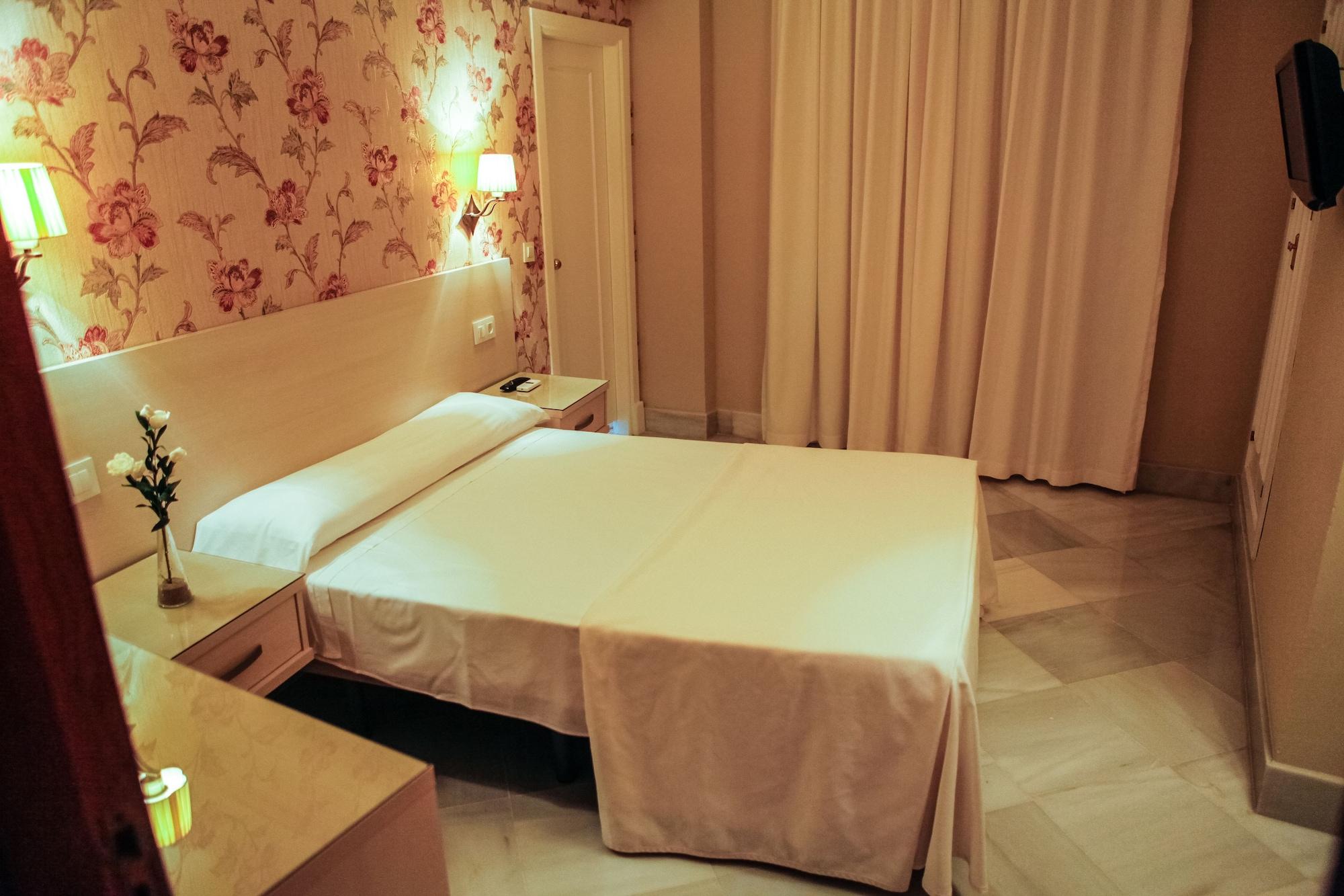 Chaikana Hotel