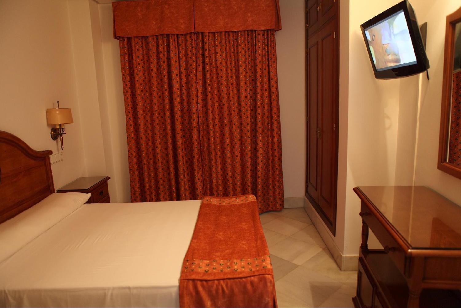 Hotel Chaikana 2*